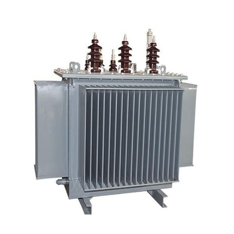 Transformator trójfazowy zanurzony w oleju o mocy 4000 kVA